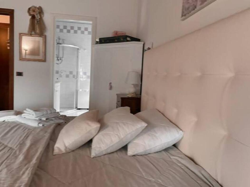 Отель Rosy25 San Michele  Экстерьер фото