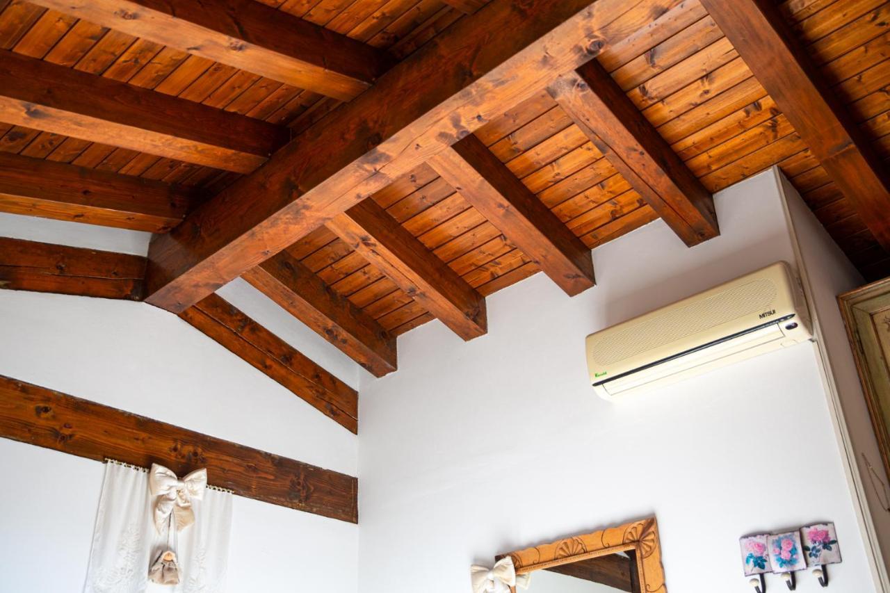 Отель Rosy25 San Michele  Экстерьер фото